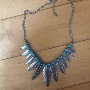 HOST-PICK Gorgeous Feather Necklace